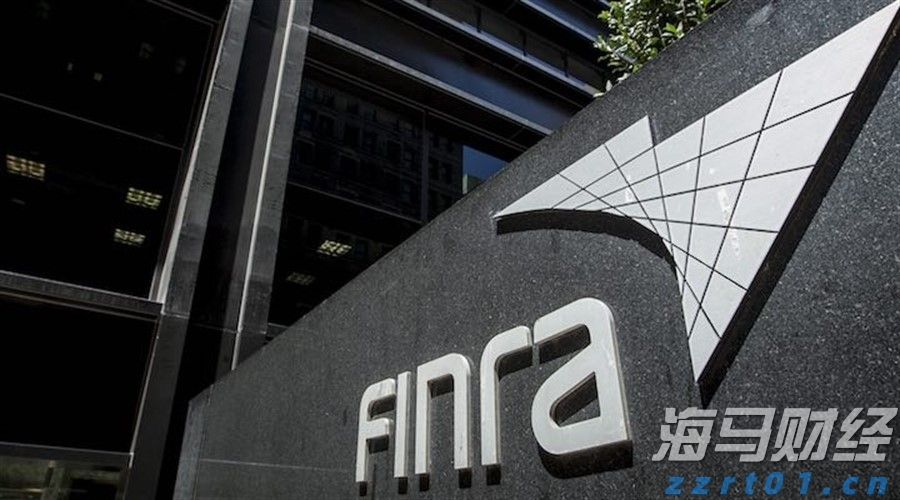 多部门联合执法 一举查扣16艘违反休渔规定船舶
